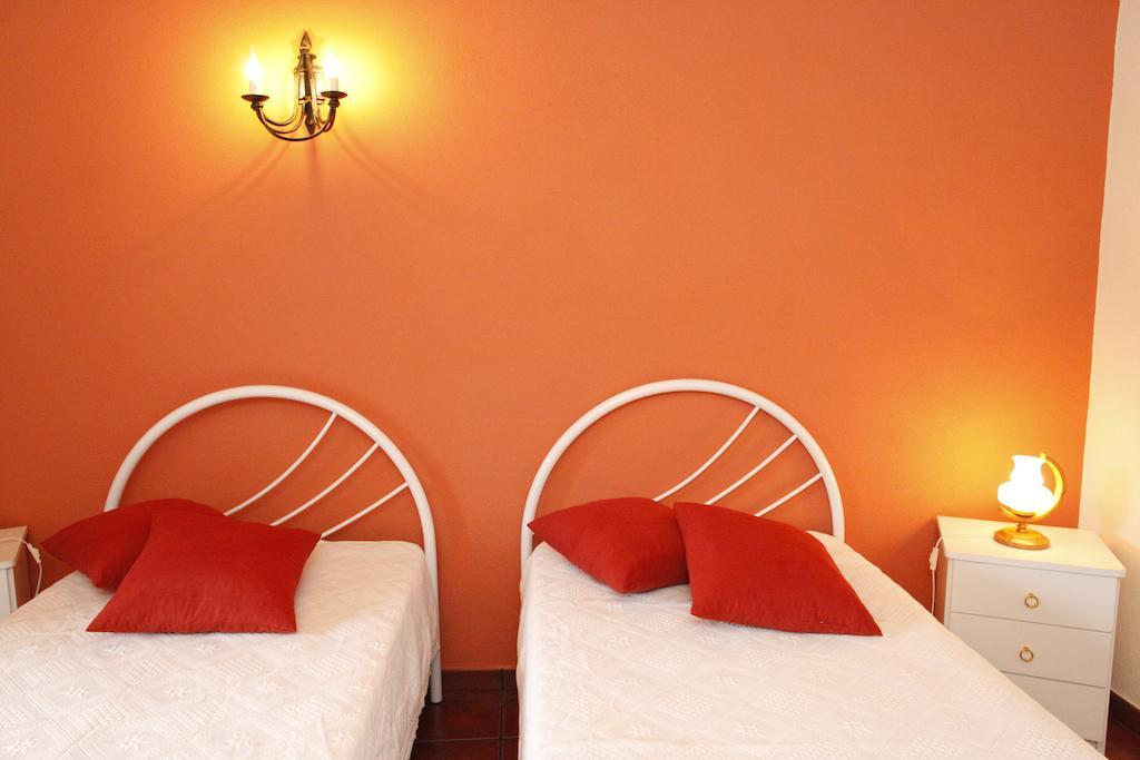 Casa Capelinhos Vendégház Capelo Szoba fotó